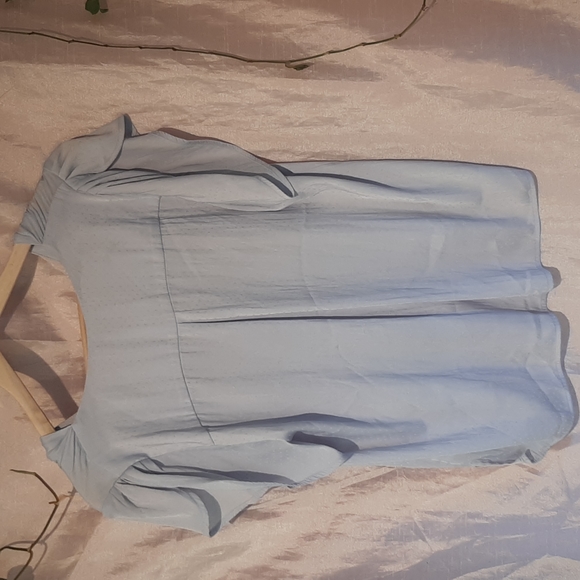 H&M Shirt - Picture 3 of 4